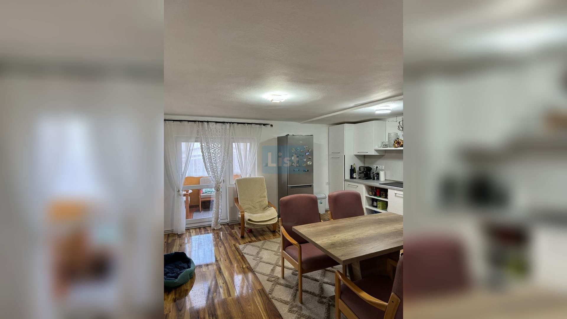 🏡 Casă spațioasă de vânzare - 210.000 € — 12