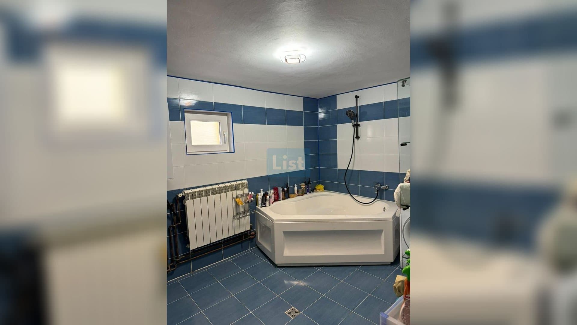 🏡 Casă spațioasă de vânzare - 210.000 € — 5