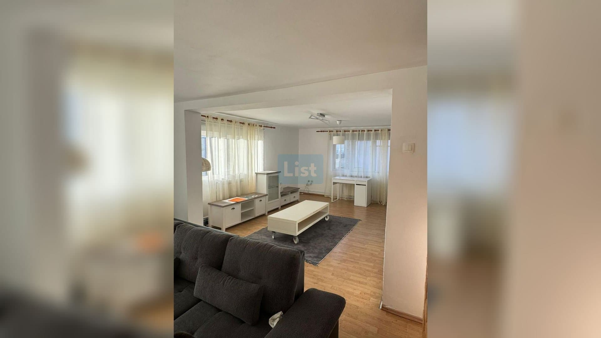 🏡 Casă spațioasă de vânzare - 210.000 € — 8