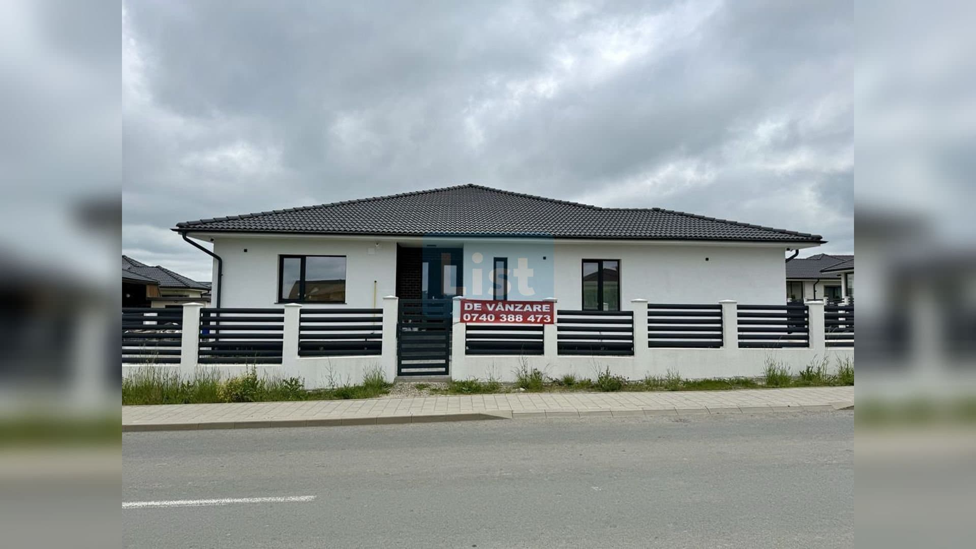 casă de vânzare str. Aerodromului