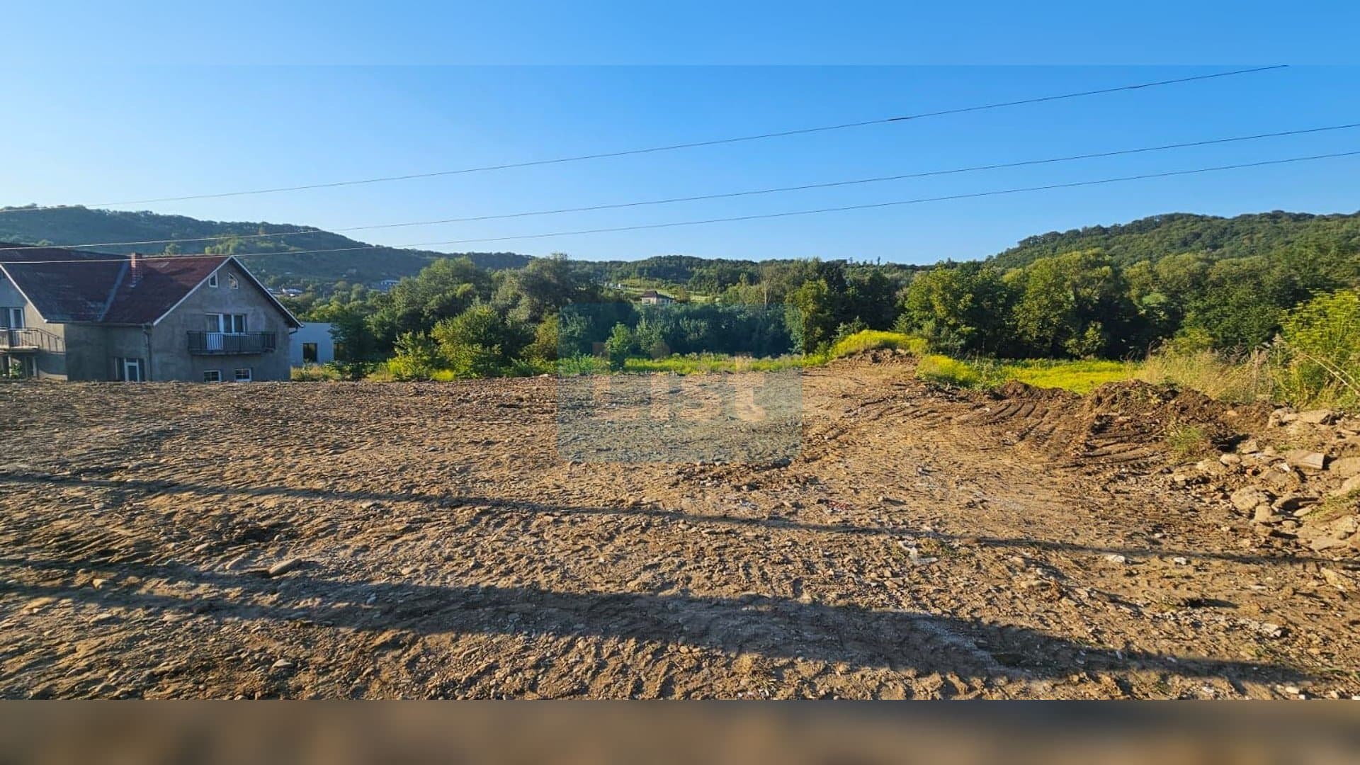 Teren intravilan | Valea Ghinzii | Parcele de 5 arii sau 6 arii | — 12