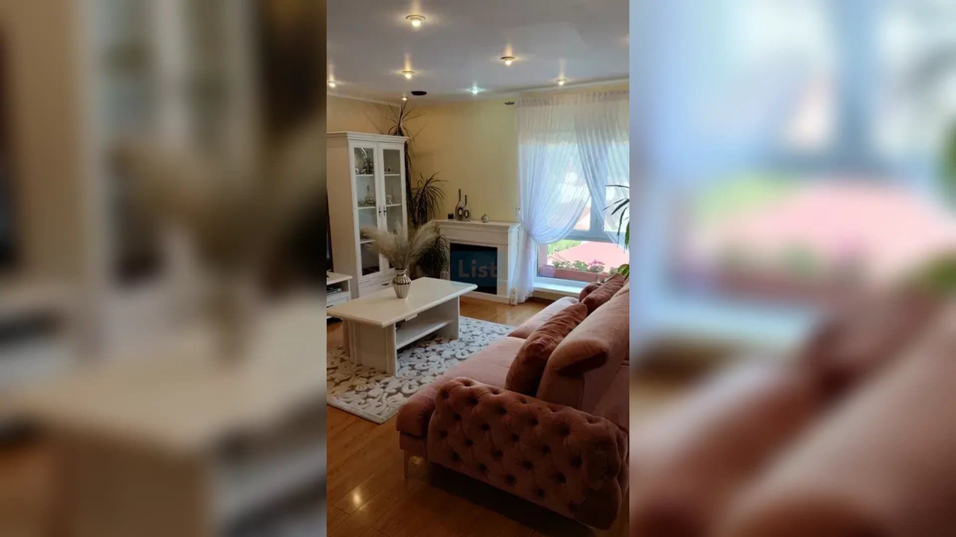 Apartament spațios, modern, cu pod propriu și 2 locuri de parcare
