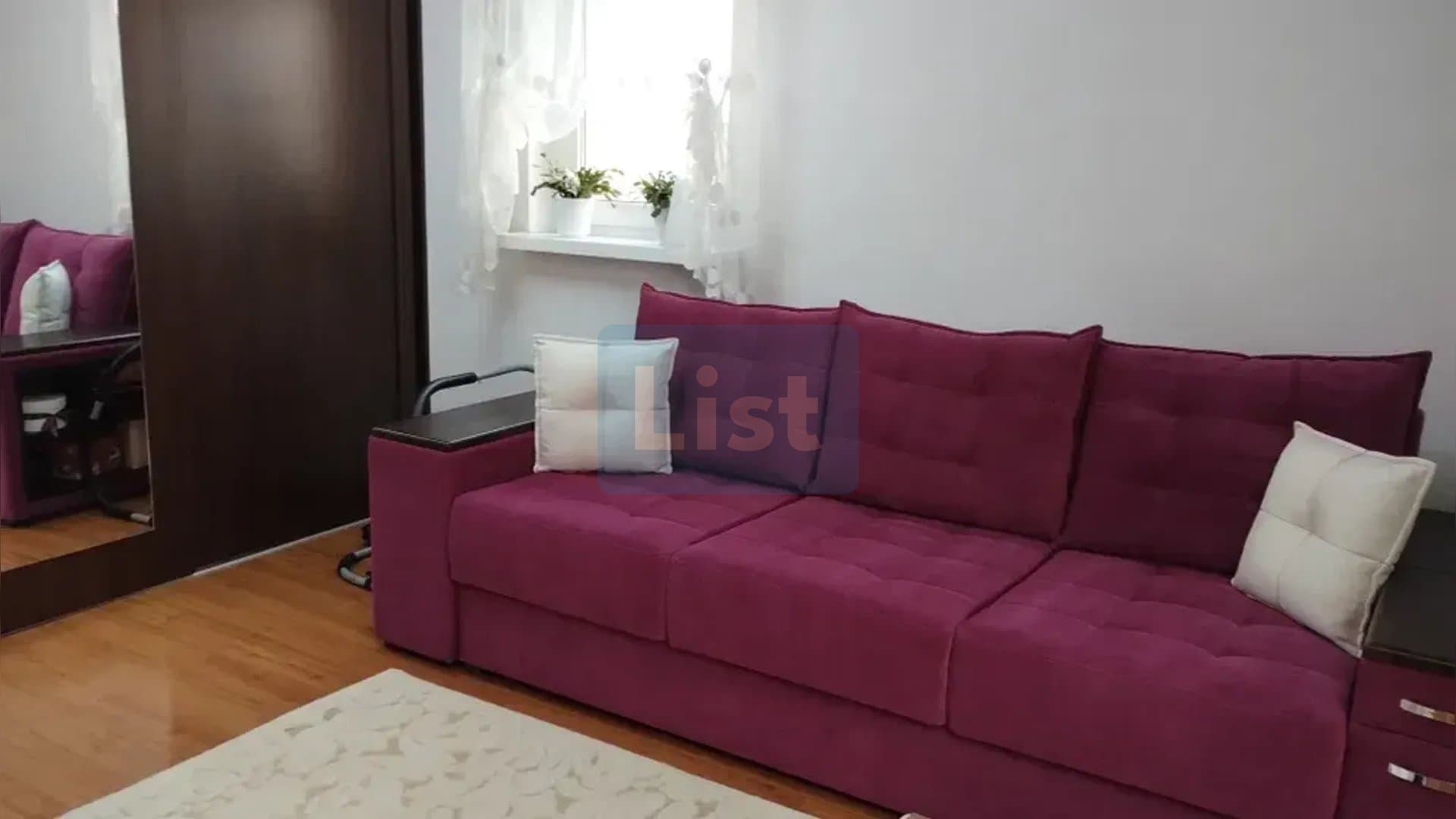 Apartament spațios, modern, cu pod propriu și 2 locuri de parcare — 5