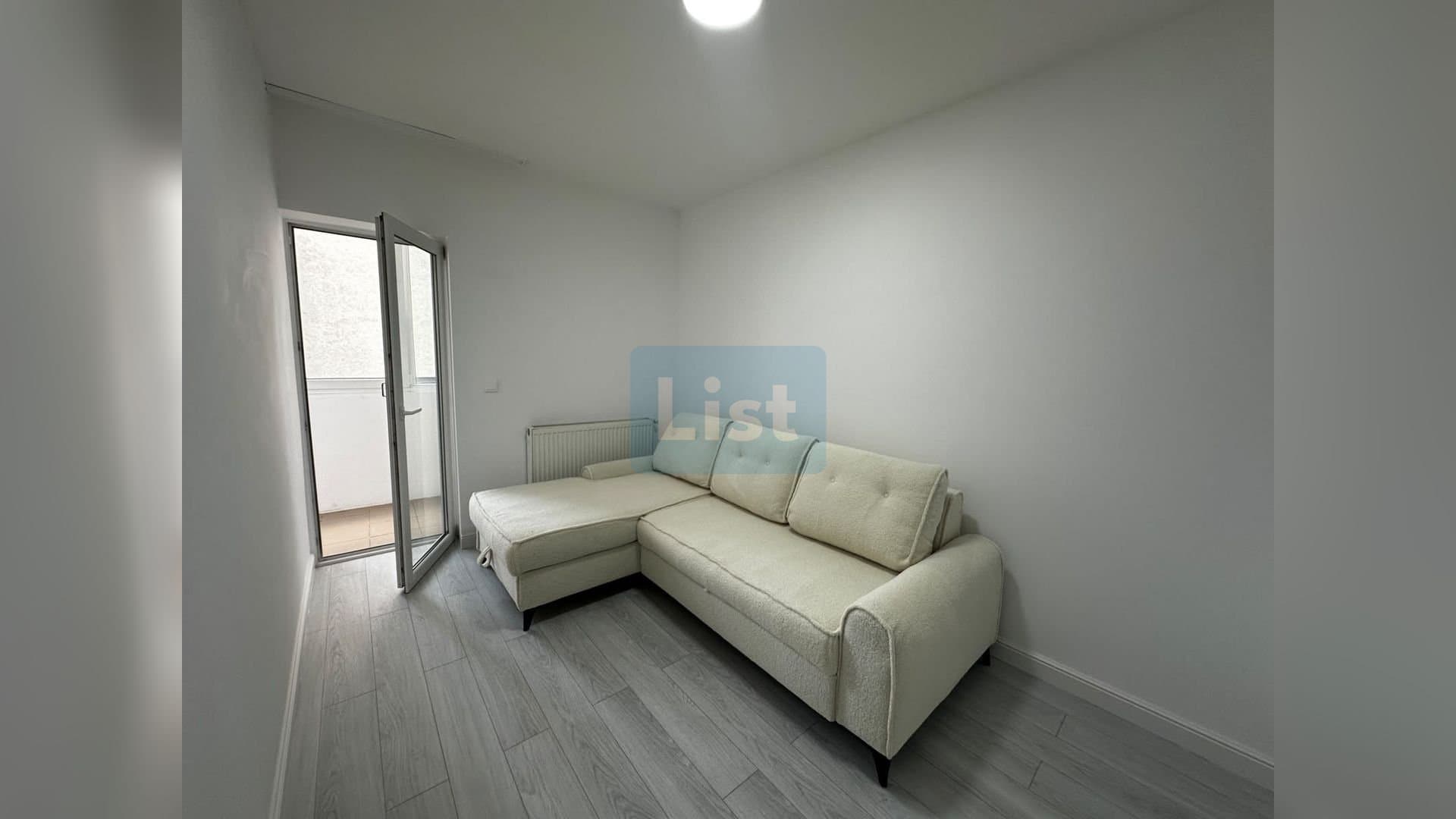 Apartament cu 3 camere renovat în 2025, parter | 63mp | — 12