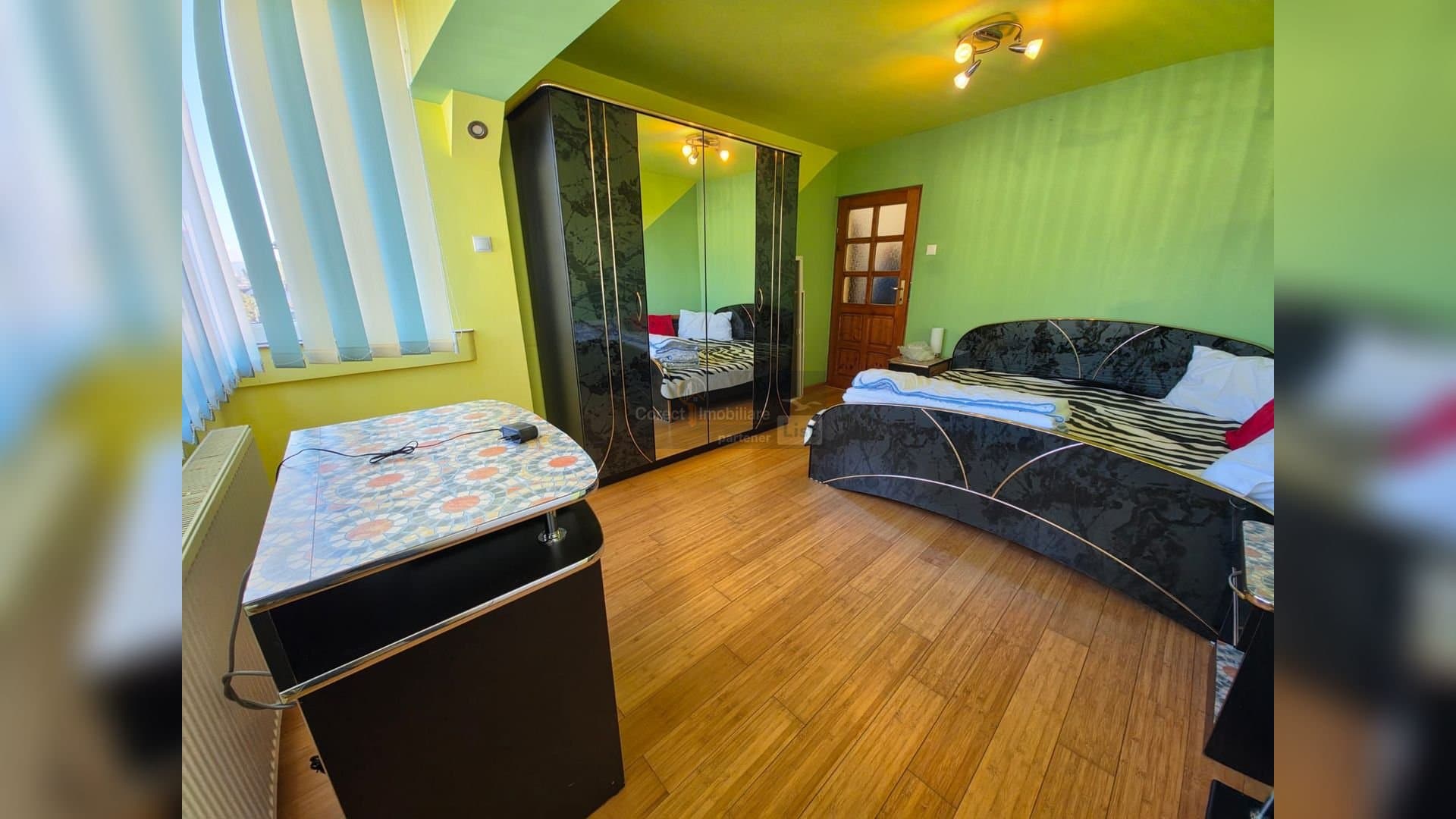 Apartament 2 camere decomandat | Zona Ștefan cel Mare | 55 mp utili | — 3