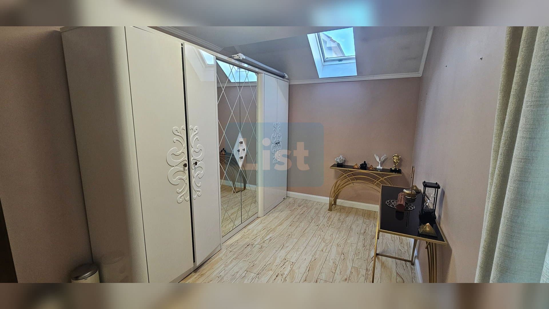 Casă premium D+P+E cu anexe si teren generos — 8