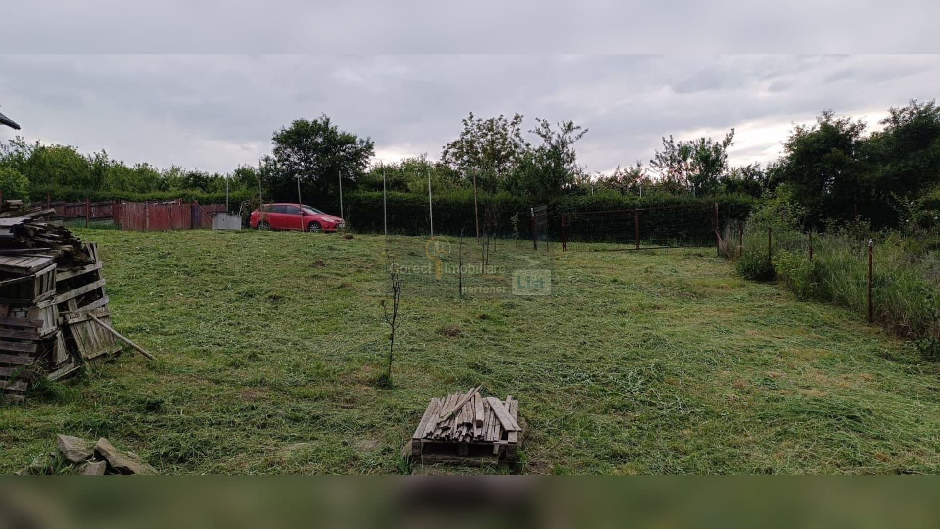 Teren intravilan | 1.244 mp | Strada Paltinului – Valea Ghinzii — 10