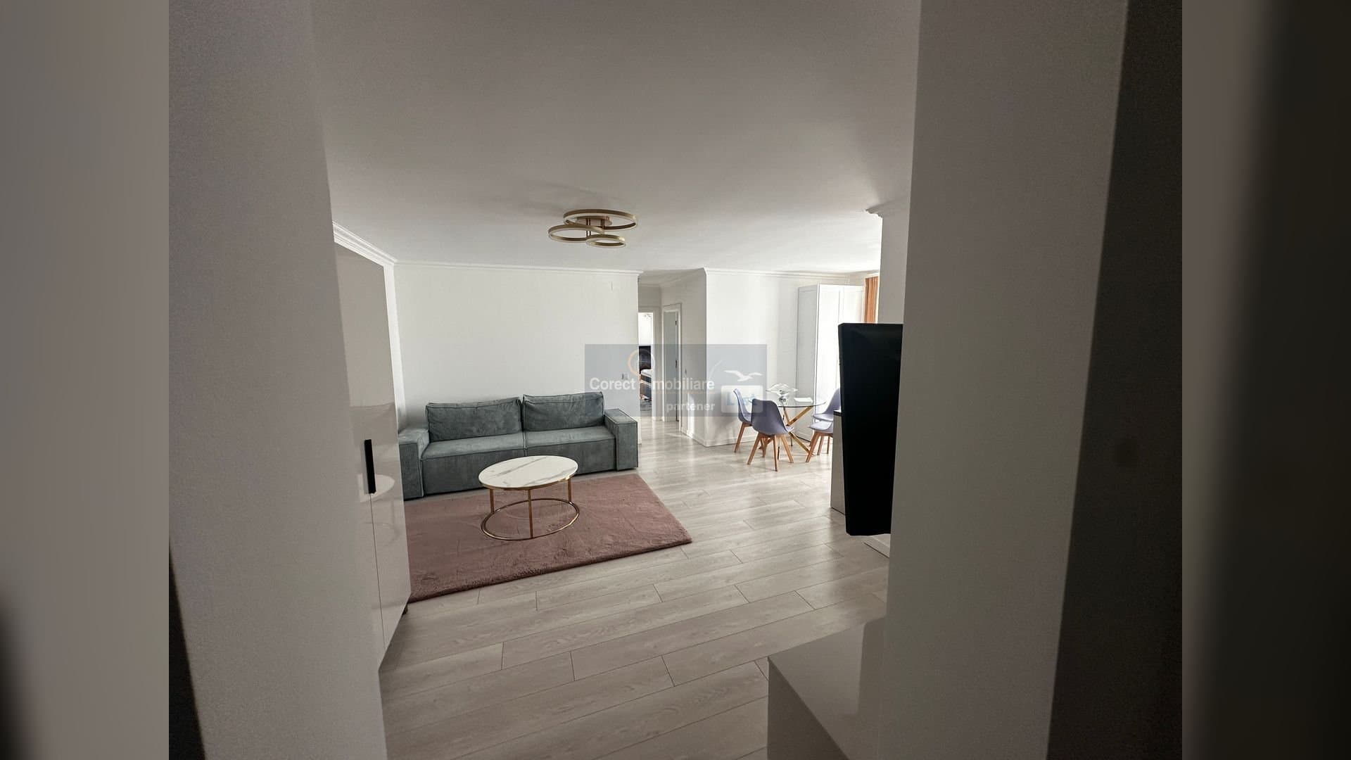 Apartament 2 camere de închiriat | Lucian Blaga | 400 euro | 45 mp | — 10