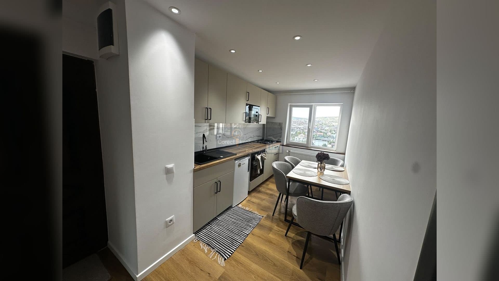 Apartament 3 camere | Recent renovat | Zona Parc Lama | 60 mp | — 4