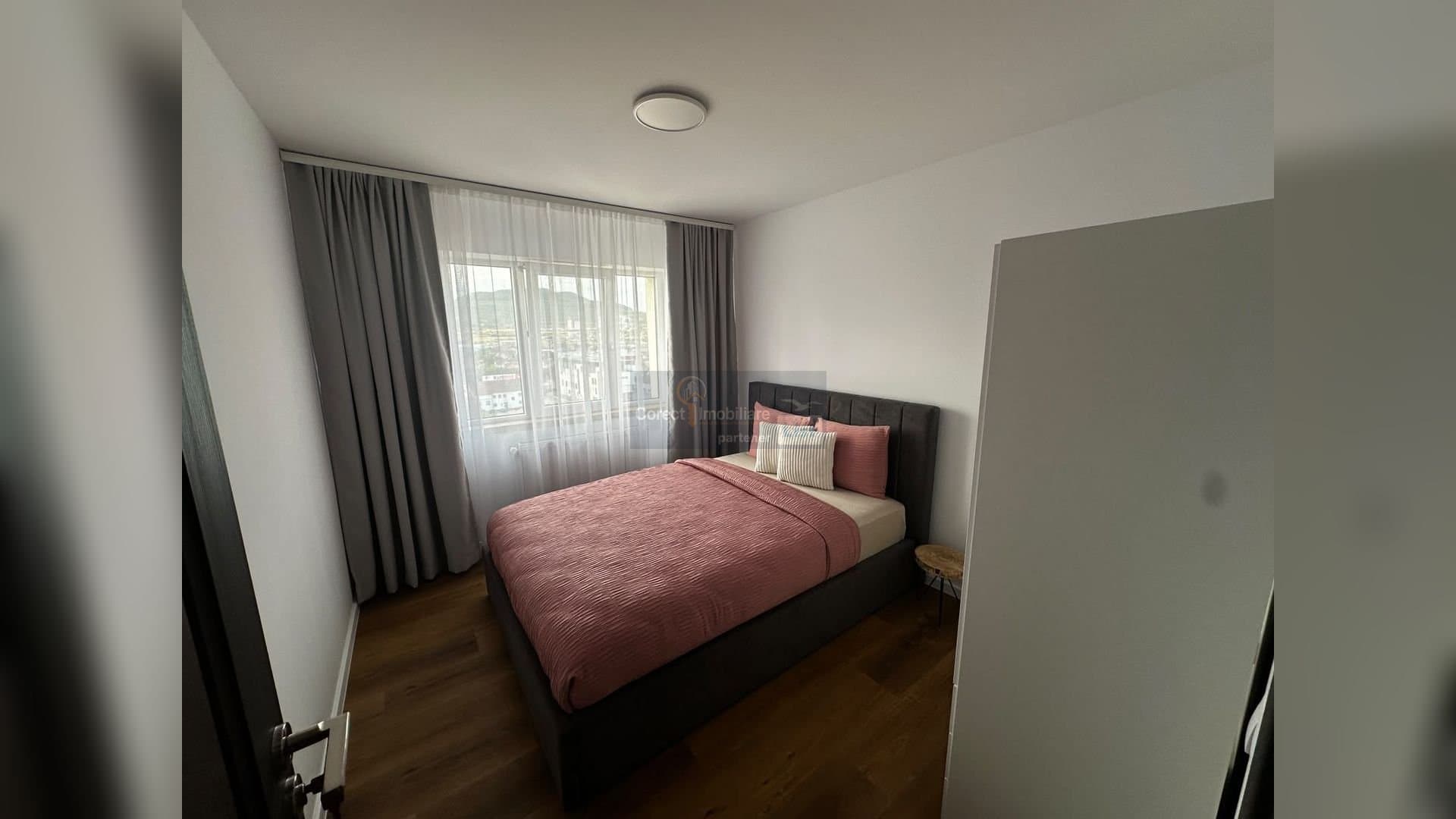 Apartament 3 camere | Recent renovat | Zona Parc Lama | 60 mp | — 9