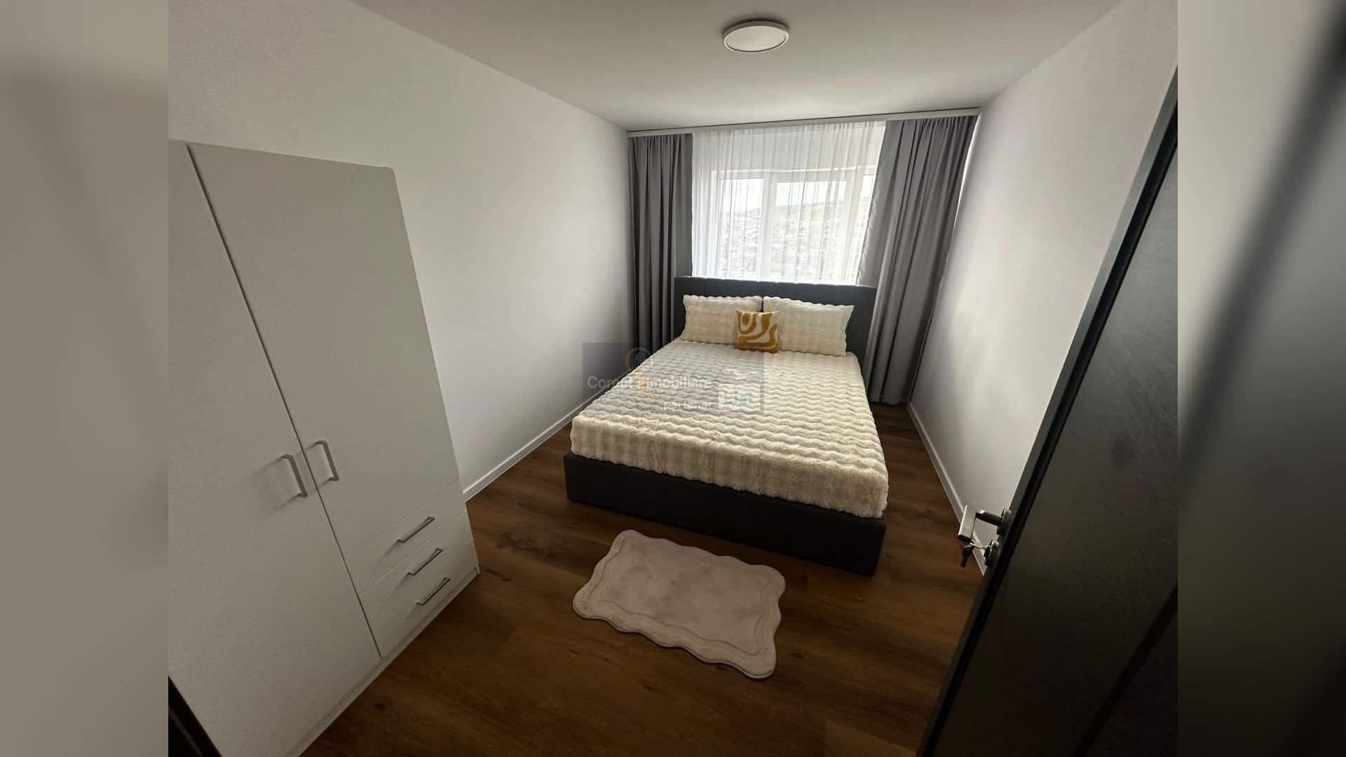 Apartament 3 camere | Recent renovat | Zona Parc Lama | 60 mp | — 5