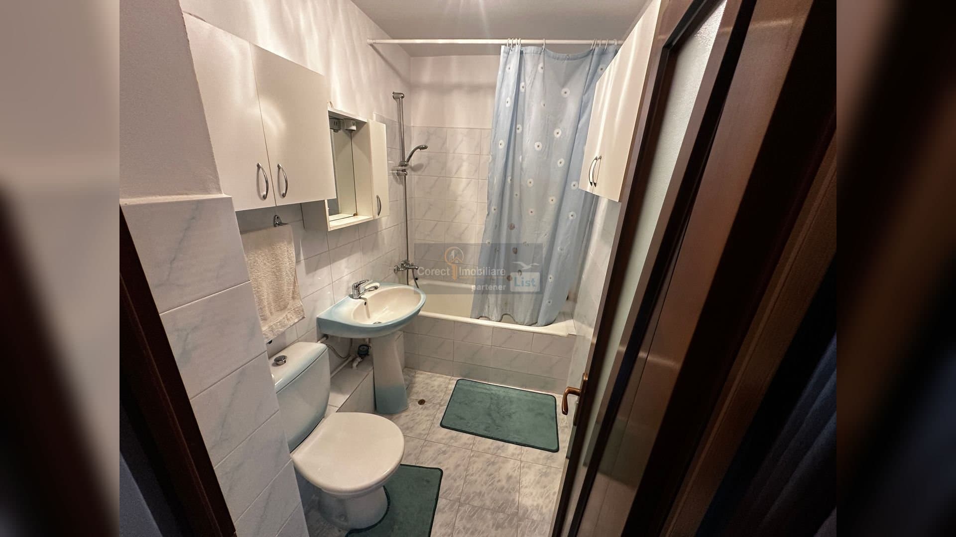 Apartament 3 camere | 60.4 mp | Strada Arțarilor Decebal | Etaj 4 | — 8