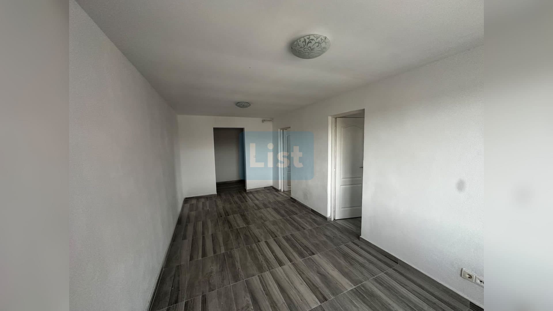 Apartament decomandat 2 camere | 41 mp utili | Strada Zefirului — 2